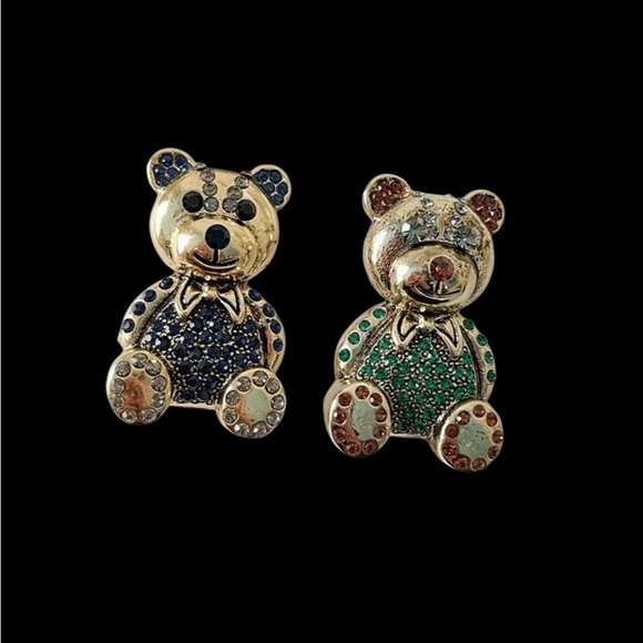 Rhinestone Crystal Bear Brooch - Picture 3 of 6